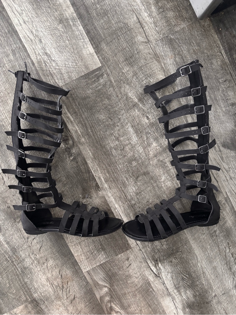 Soda Black Knee-High Gladiator Buckle Sandals - women’s size 8